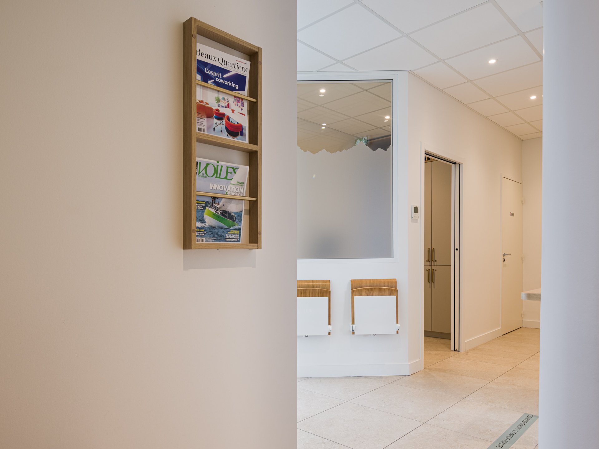 Salle attente cabinet dentaire saint-nazaire les eymes